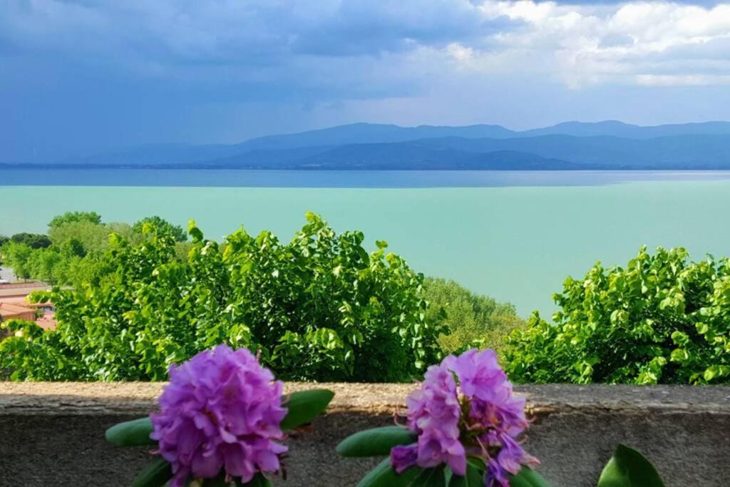 Bellavista La Tua Romantica Vacanza Sul Trasimeno Apartment กัสติลโยเน เดล ลาโก ภายนอก รูปภาพ