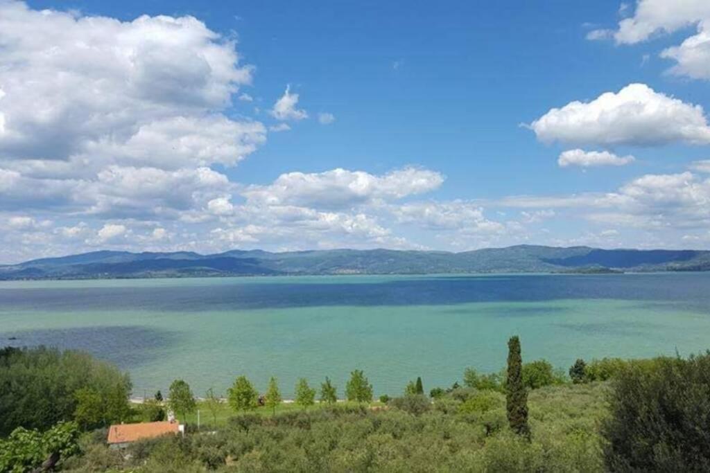 Bellavista La Tua Romantica Vacanza Sul Trasimeno Apartment กัสติลโยเน เดล ลาโก ภายนอก รูปภาพ