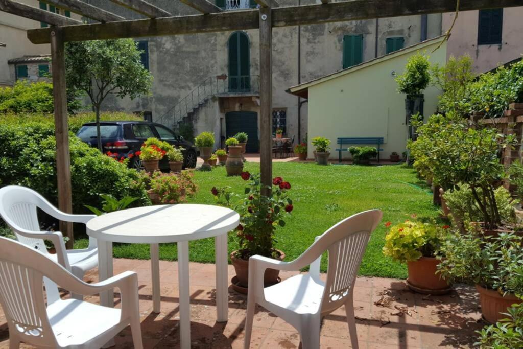 Bellavista La Tua Romantica Vacanza Sul Trasimeno Apartment กัสติลโยเน เดล ลาโก ภายนอก รูปภาพ